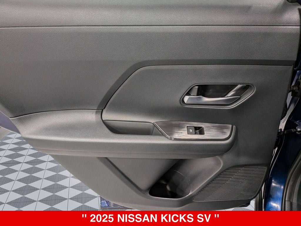 2025 Nissan Kicks SV Premium AWD