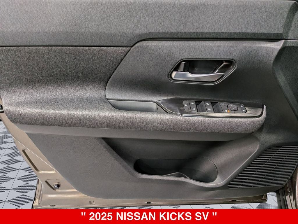 2025 Nissan Kicks SV Premium AWD NISSAN CERTIFIED