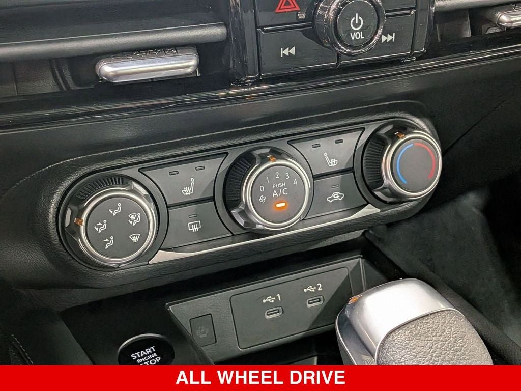 2025 Nissan Kicks SV Premium AWD NISSAN CERTIFIED