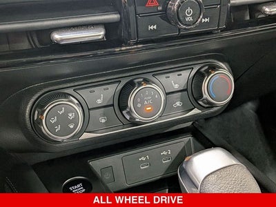 2025 Nissan Kicks SV Premium AWD NISSAN CERTIFIED