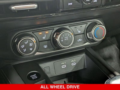 2025 Nissan Kicks SV Premium AWD NISSAN CERTIFIED