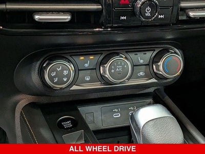 2025 Nissan Kicks SV Premium AWD NISSAN CERTIFIED