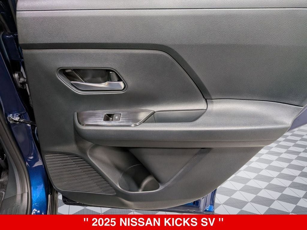 2025 Nissan Kicks SV Premium AWD NISSAN CERTIFIED