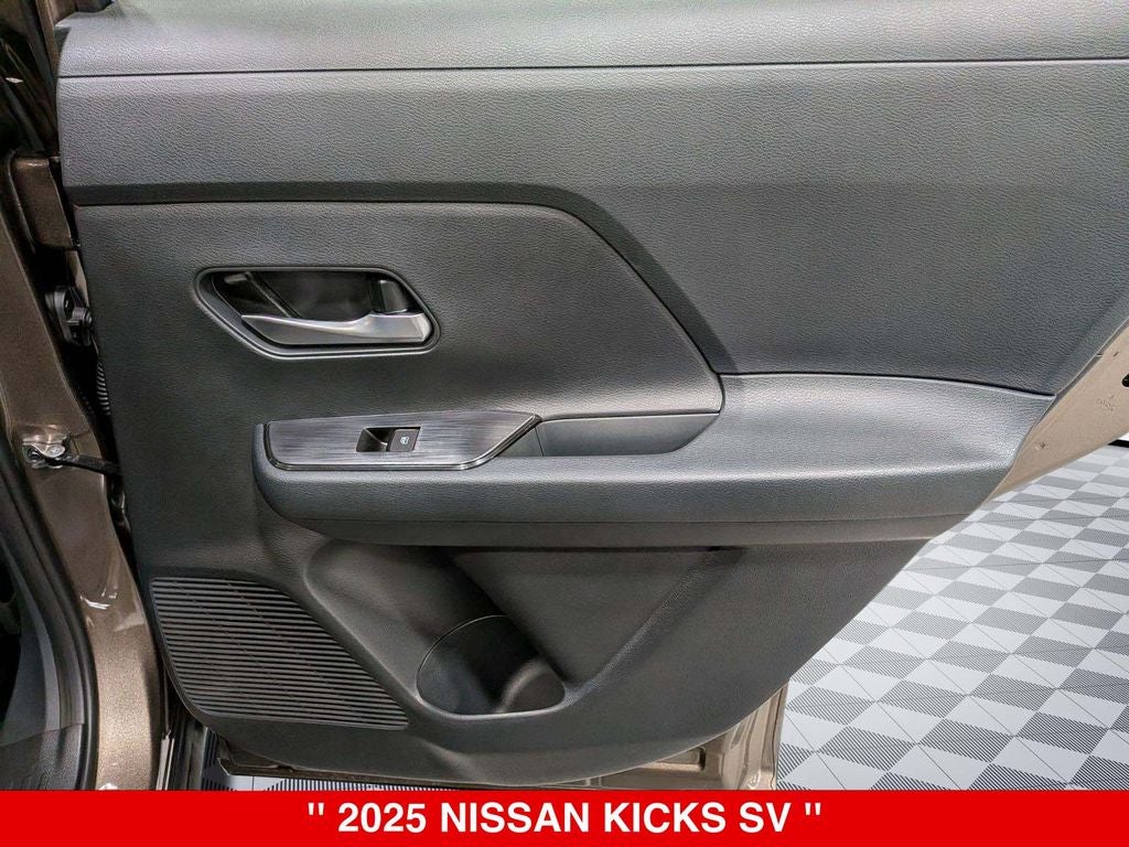2025 Nissan Kicks SV Premium AWD NISSAN CERTIFIED