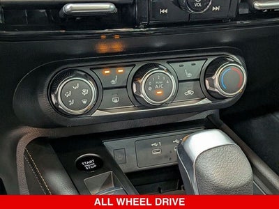 2025 Nissan Kicks SV Premium AWD NISSAN CERTIFIED