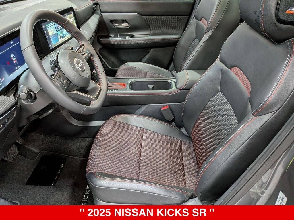 2025 Nissan Kicks SR