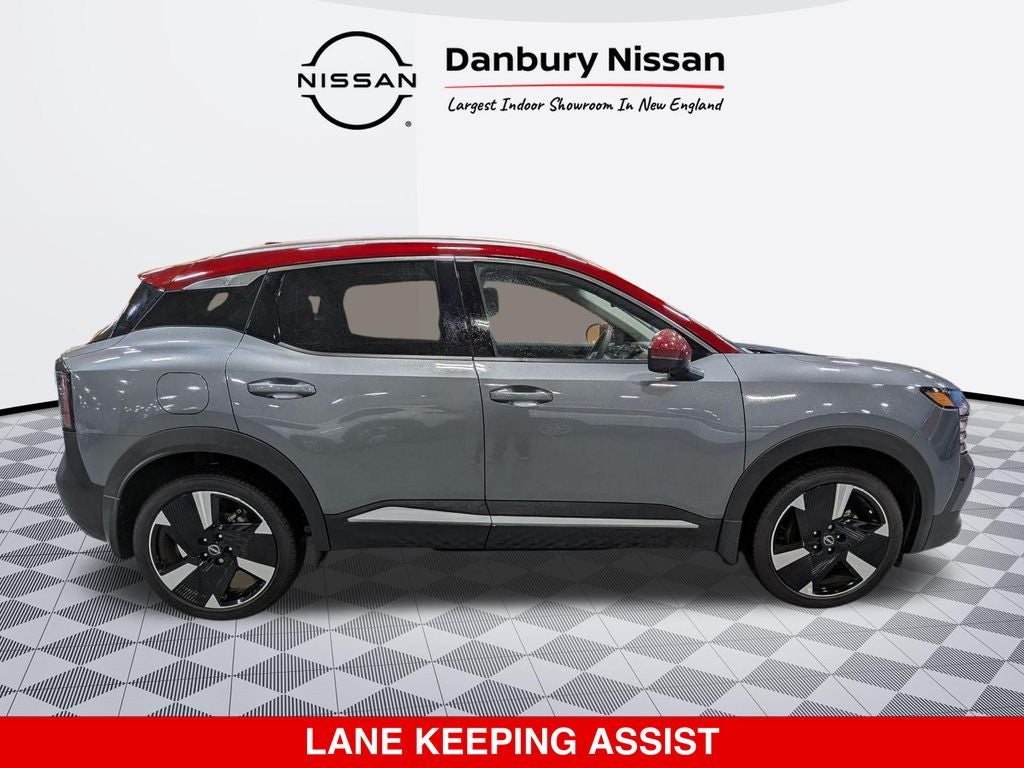 2025 Nissan Kicks SR