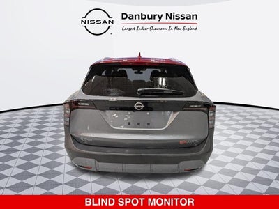 2025 Nissan Kicks SR