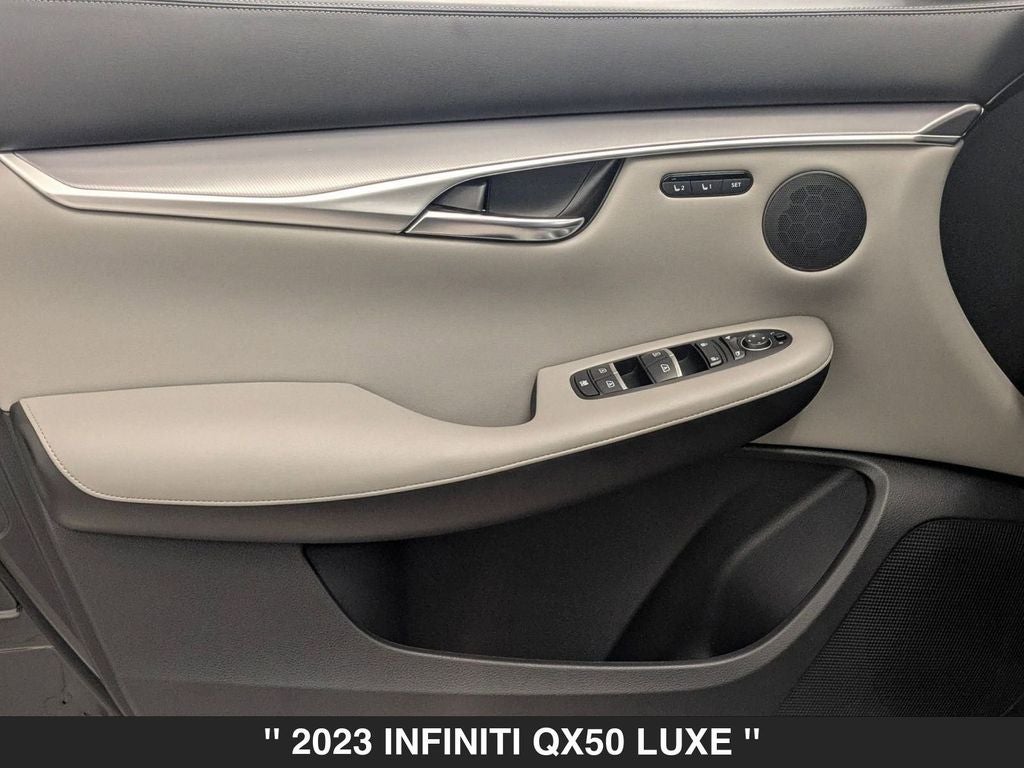 2023 INFINITI QX50 LUXE