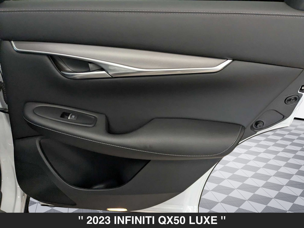 2023 INFINITI QX50 LUXE