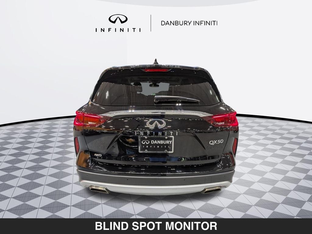 2022 INFINITI QX50 LUXE AWD