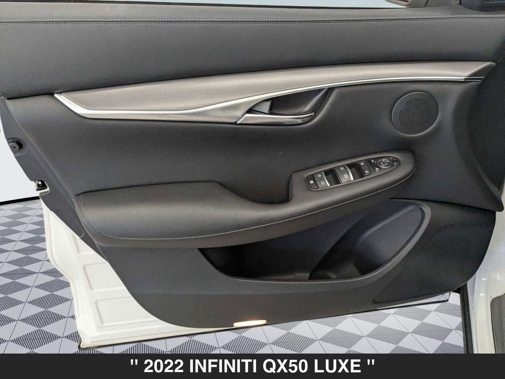 2022 INFINITI QX50 LUXE