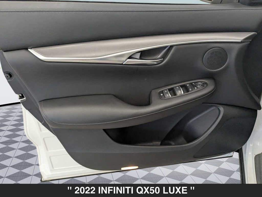 2022 INFINITI QX50 LUXE