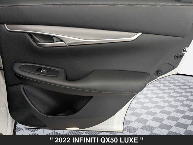 2022 INFINITI QX50 LUXE AWD