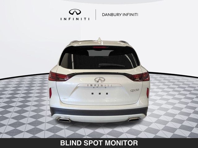 2022 INFINITI QX50 LUXE AWD