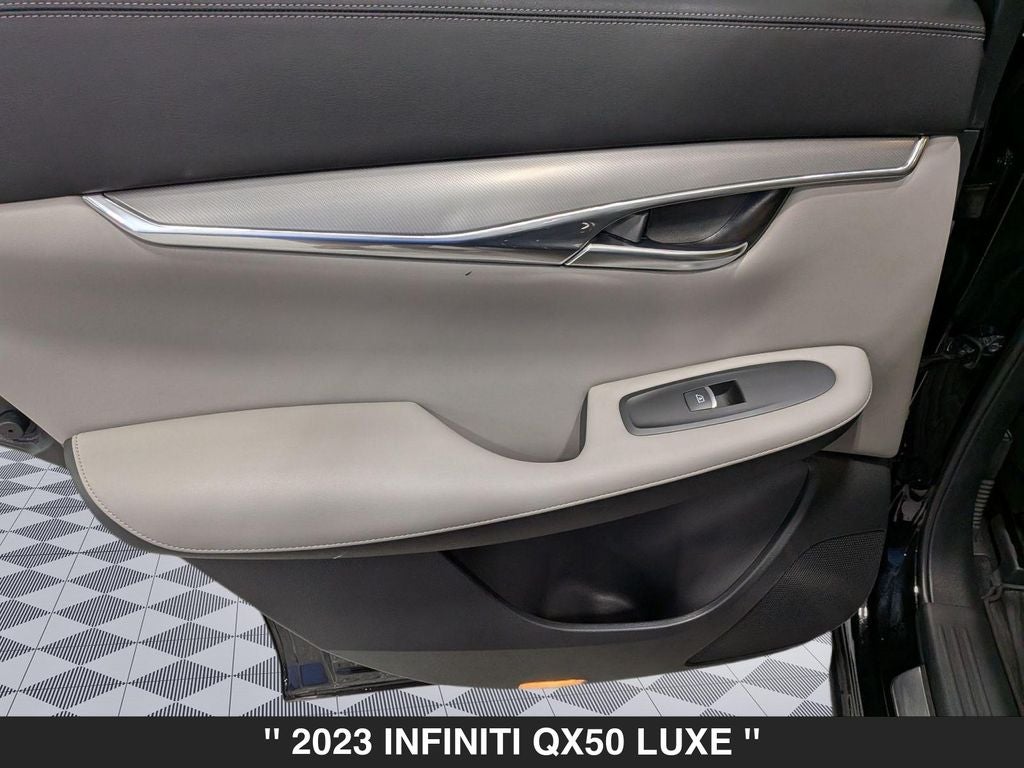 2023 INFINITI QX50 LUXE AWD