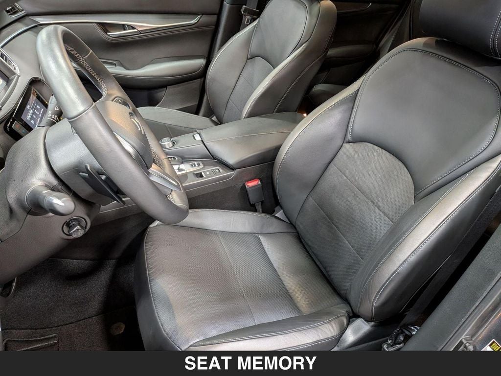 2025 INFINITI QX55 Essential AWD
