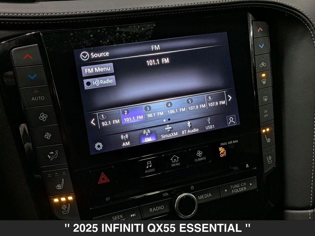 2025 INFINITI QX55 Essential AWD
