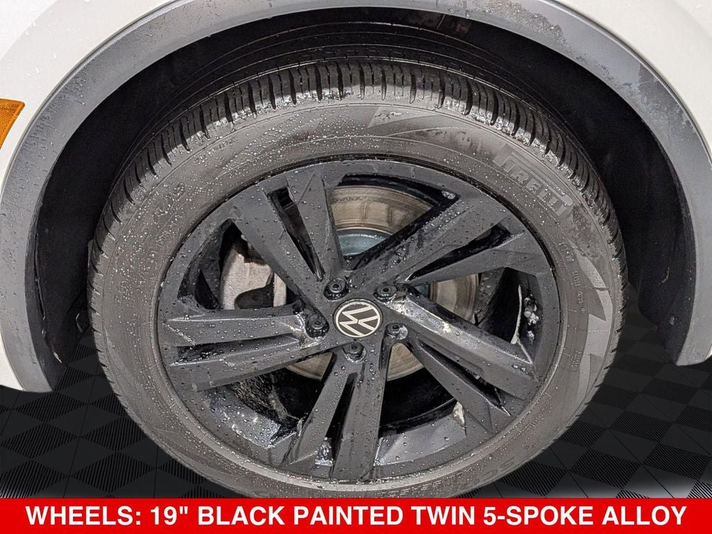 2024 Volkswagen Tiguan 2.0T SE R-Line Black
