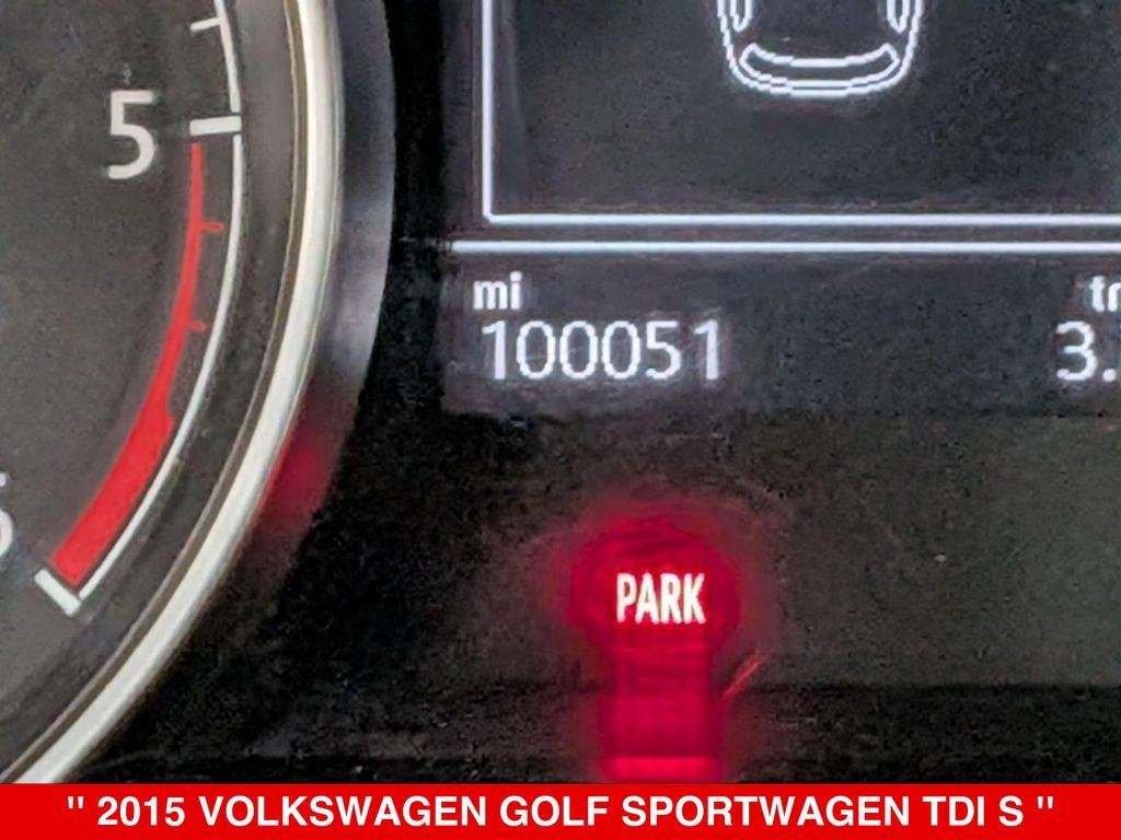 2015 Volkswagen Golf SportWagen Base