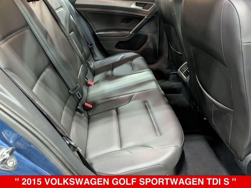 2015 Volkswagen Golf SportWagen Base