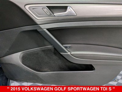 2015 Volkswagen Golf SportWagen Base