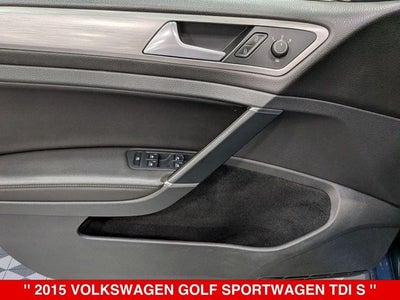 2015 Volkswagen Golf SportWagen Base