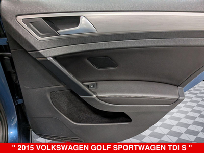 2015 Volkswagen Golf SportWagen Base