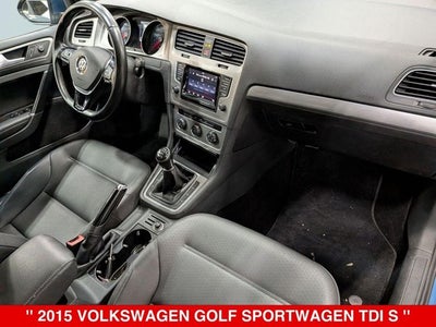 2015 Volkswagen Golf SportWagen Base
