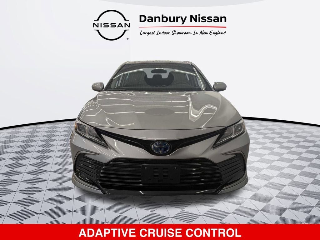 2024 Toyota Camry Hybrid LE