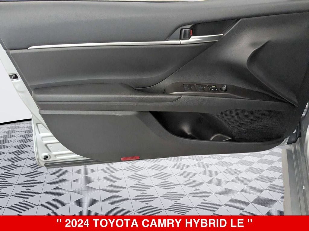 2024 Toyota Camry Hybrid LE
