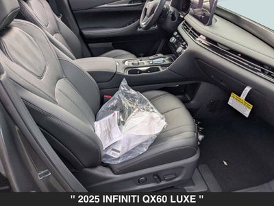 2025 INFINITI QX60 LUXE
