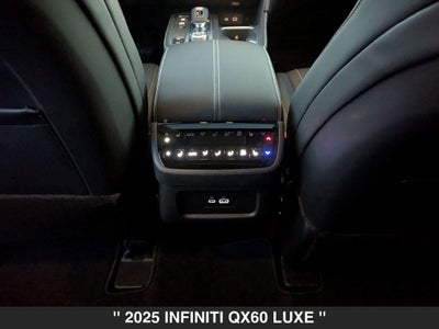 2025 INFINITI QX60 LUXE