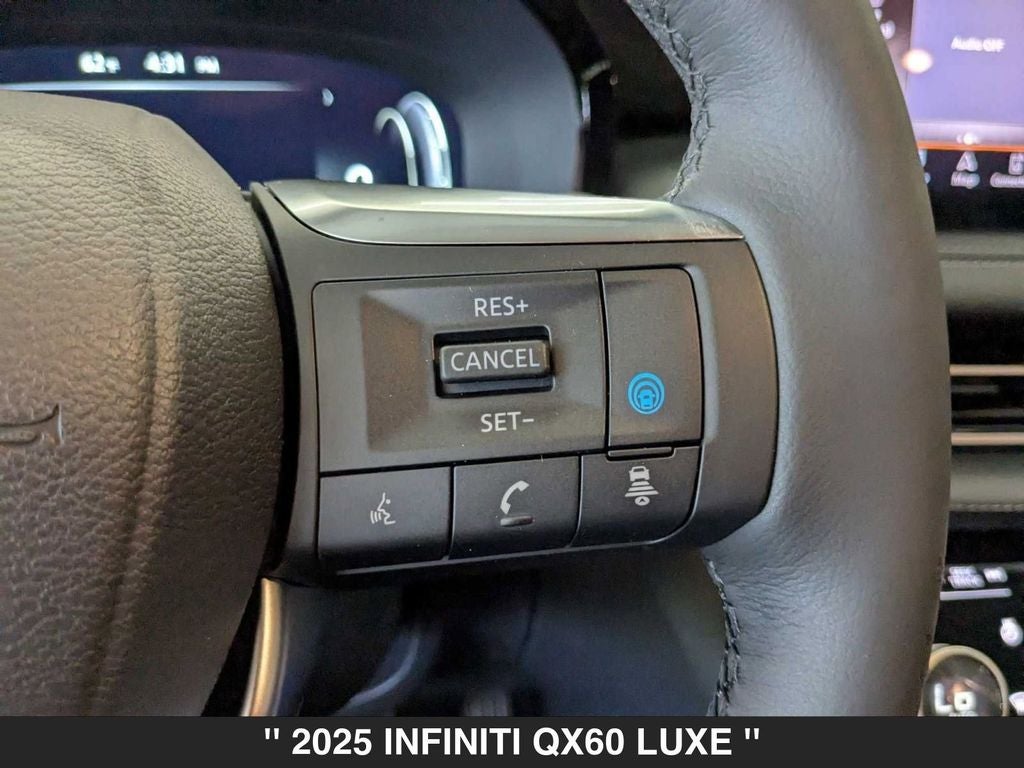 2025 INFINITI QX60 LUXE