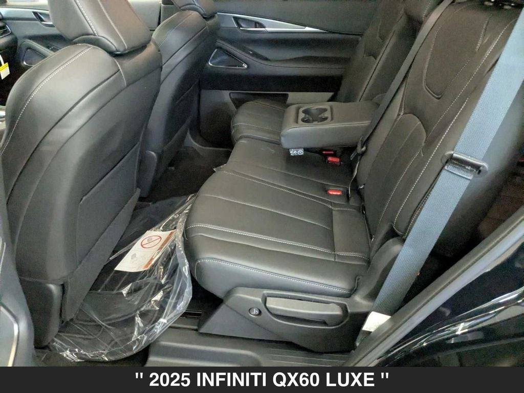 2025 INFINITI QX60 LUXE