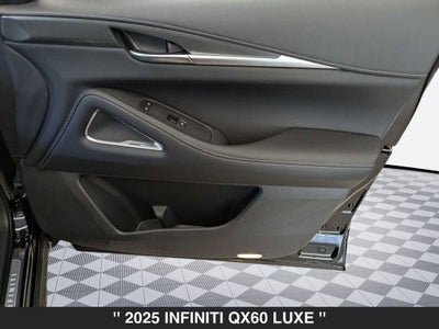 2025 INFINITI QX60 LUXE