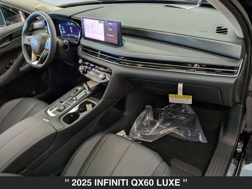 2025 INFINITI QX60 LUXE