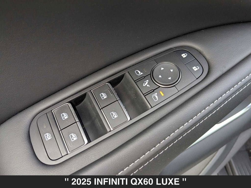 2025 INFINITI QX60 LUXE
