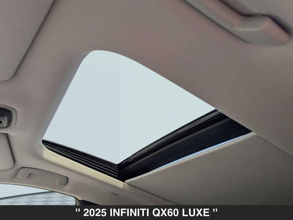 2025 INFINITI QX60 LUXE