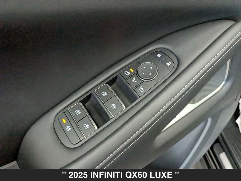 2025 INFINITI QX60 LUXE