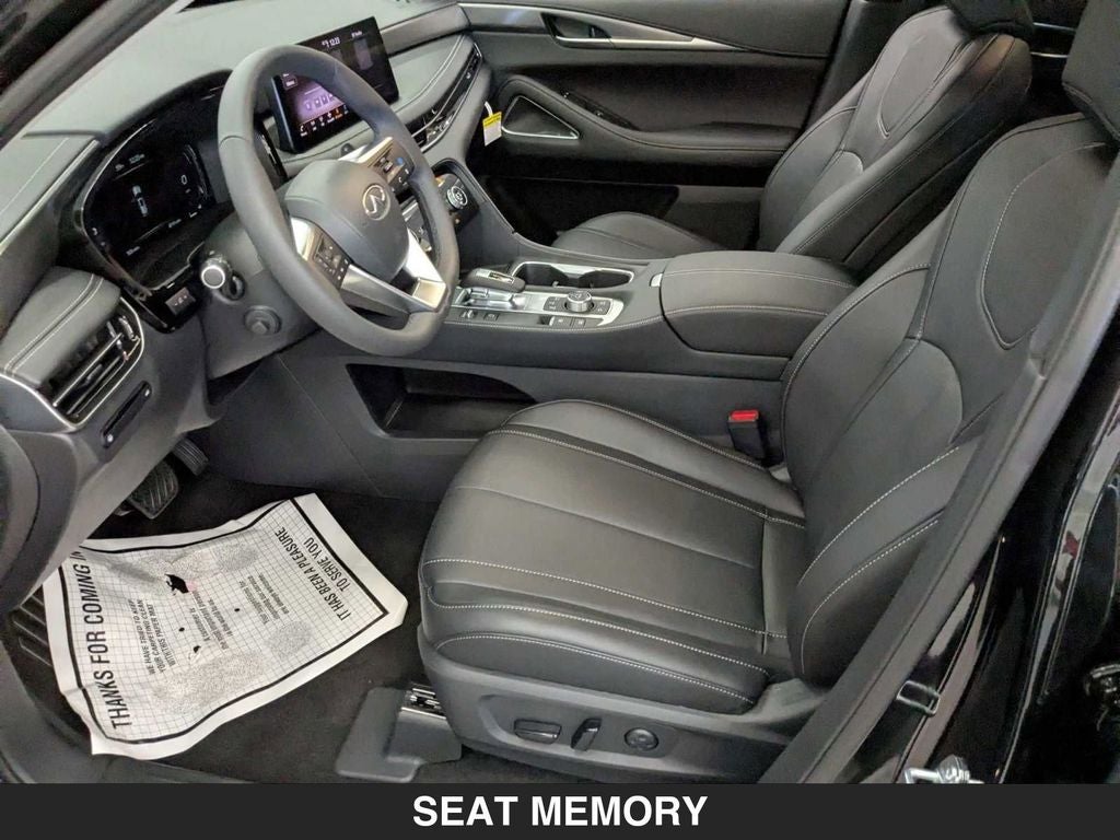 2025 INFINITI QX60 LUXE