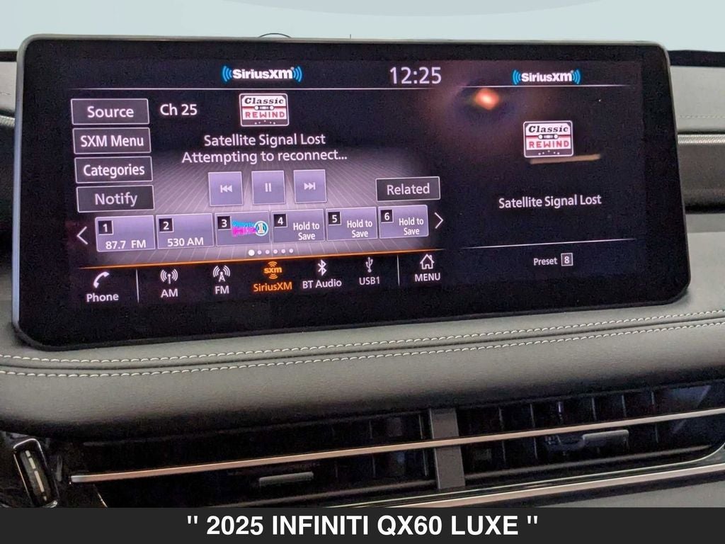 2025 INFINITI QX60 LUXE