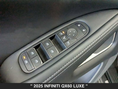 2025 INFINITI QX60 LUXE