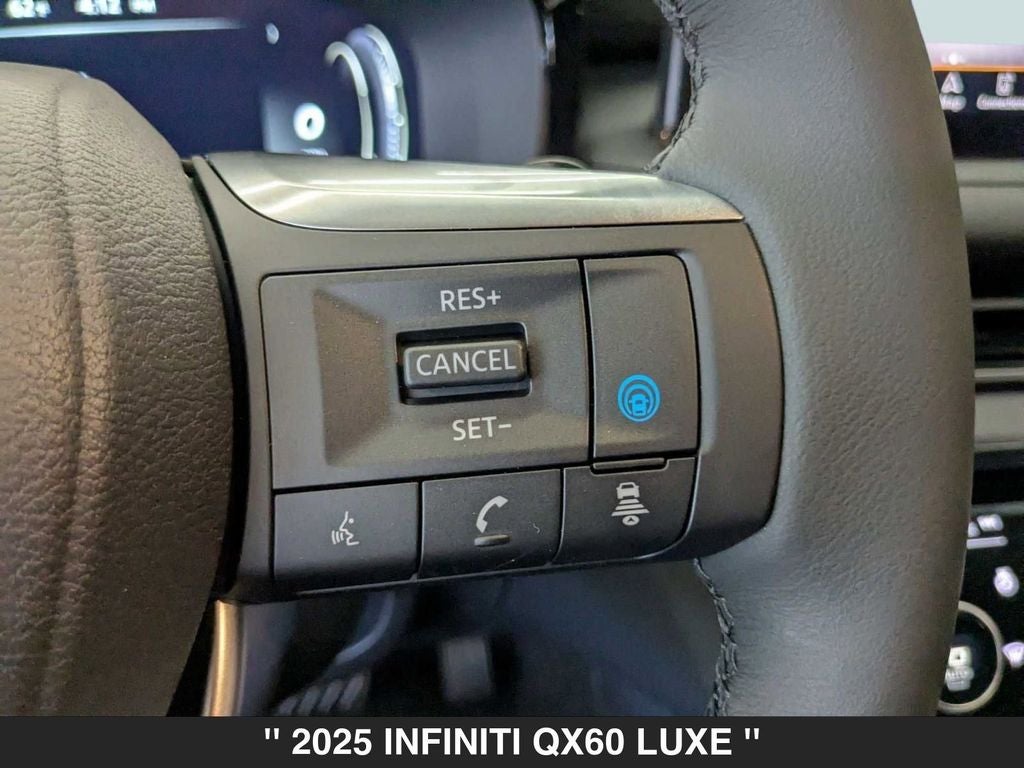 2025 INFINITI QX60 LUXE