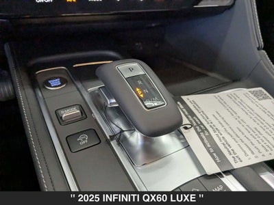 2025 INFINITI QX60 LUXE