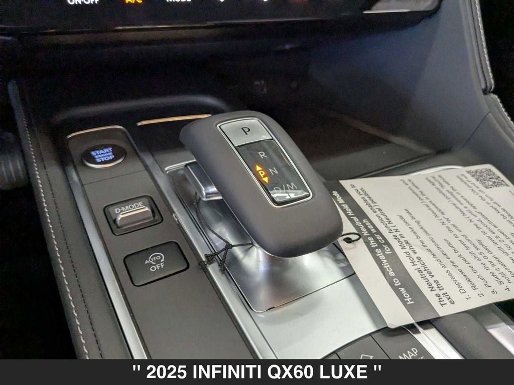 2025 INFINITI QX60 LUXE