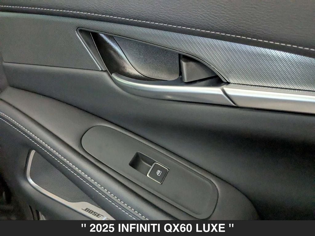2025 INFINITI QX60 LUXE
