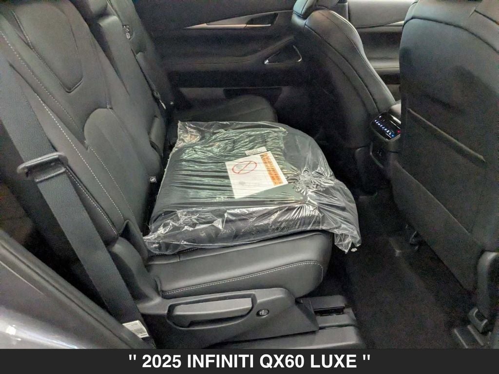 2025 INFINITI QX60 LUXE