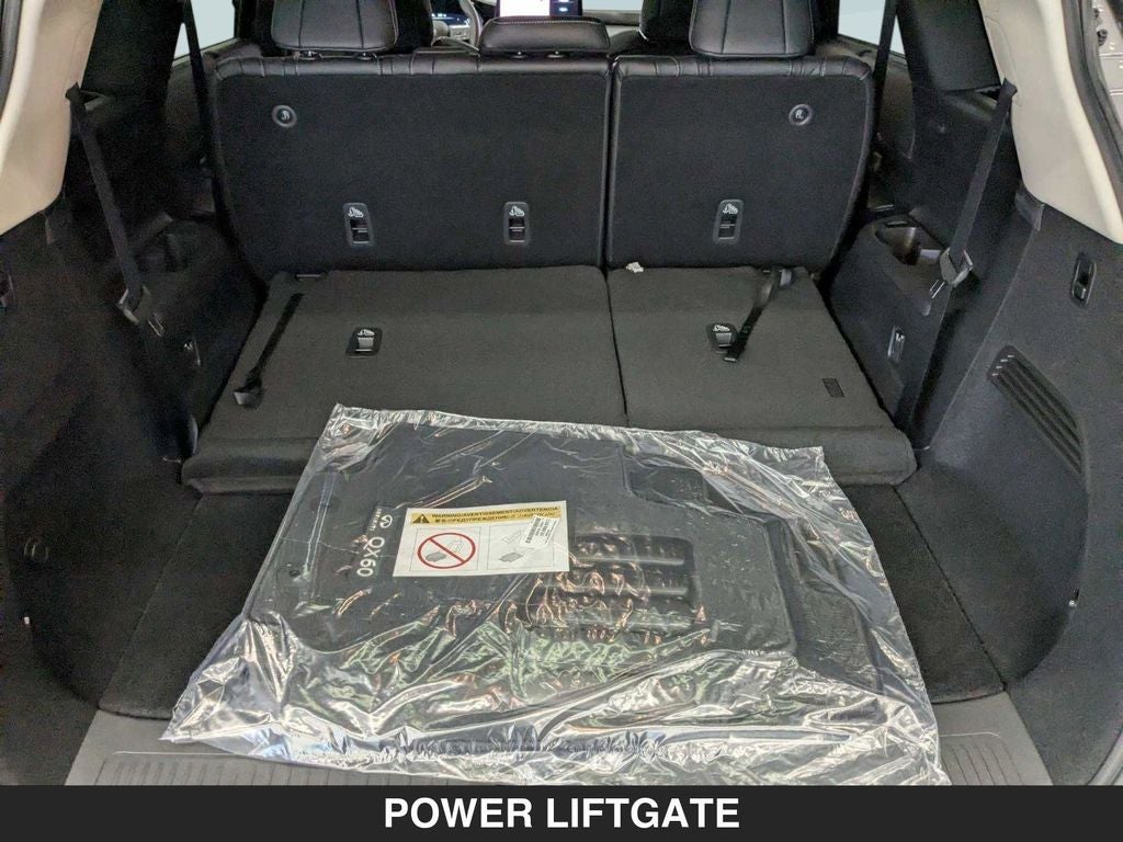 2025 INFINITI QX60 LUXE