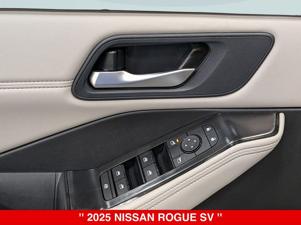 2025 Nissan Rogue SV